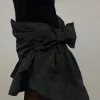 Abito corto anni '80
