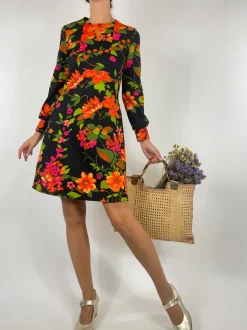 Abito corto anni '70