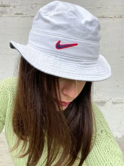 Bucket hat Nike 90s