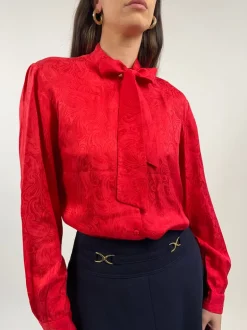 Camicia vintage con fiocco
