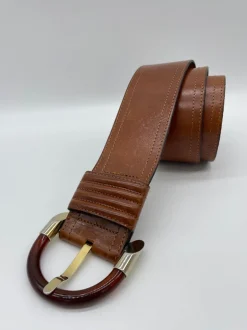 Cintura vintage in pelle