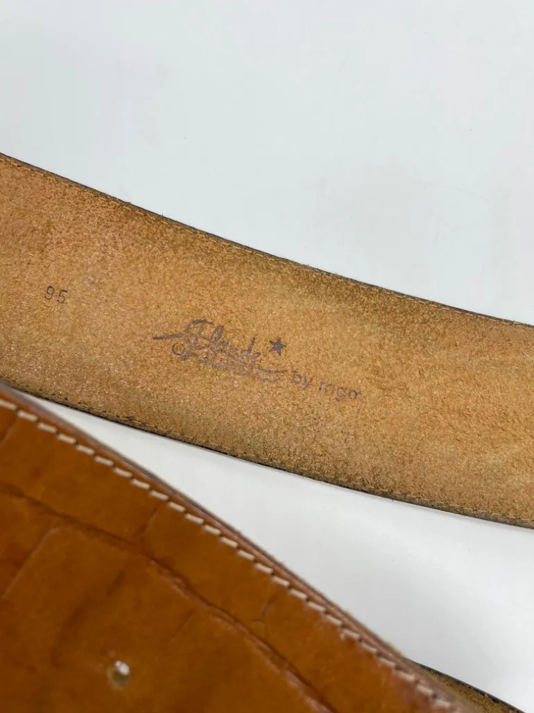 Cintura vintage in vera pelle