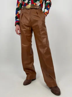 Completo anni '70 in pelle