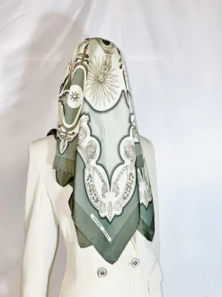 Foulard Original " Les aprons" Carre 90