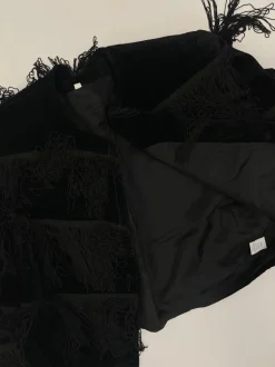 Giacca cropped con frange in velluto