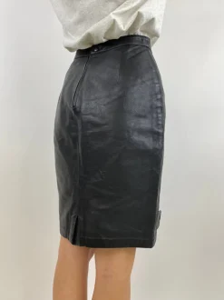 Gonna in pelle 1980s
