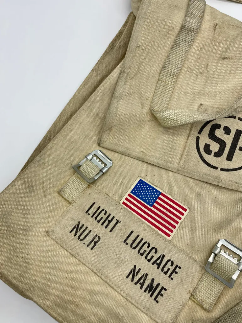 Light luggage U.S.A