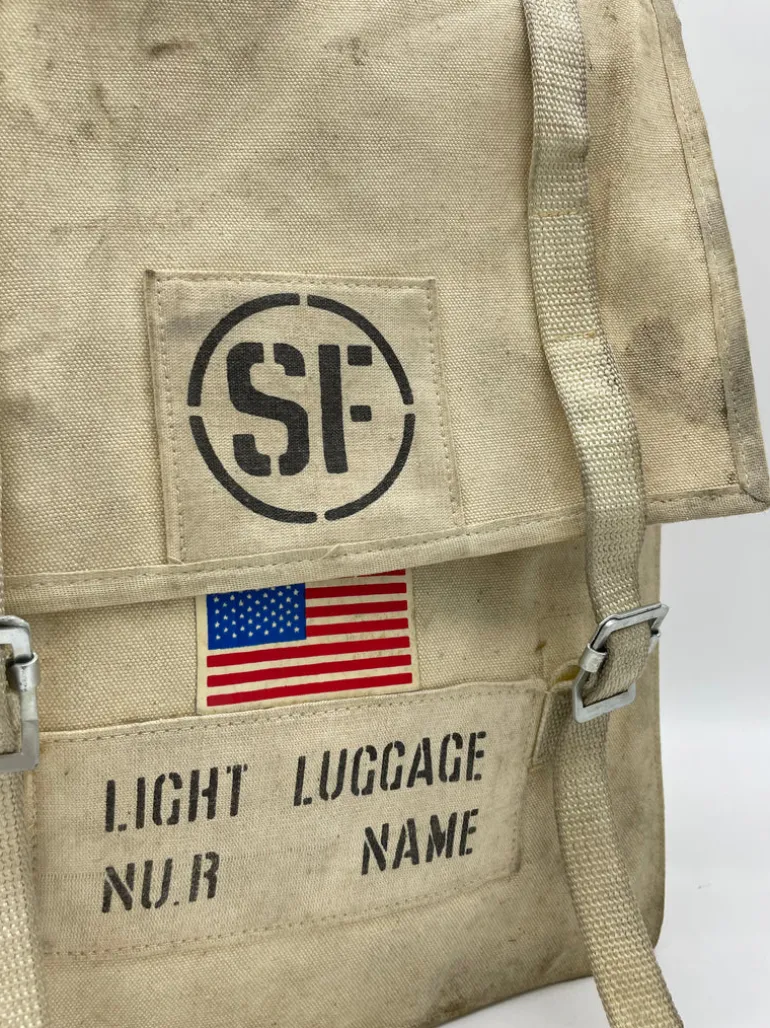 Light luggage U.S.A