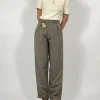 Pantaloni anni '70 con pence
