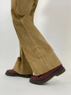 Pantaloni anni '70 in velluto a coste