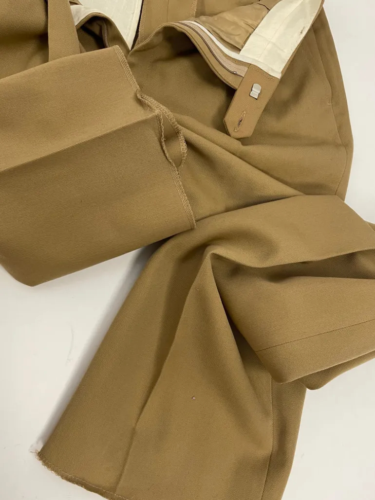 Pantaloni con pence vintage