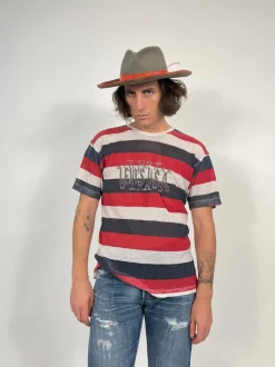 T-shirt Levis' anni '90
